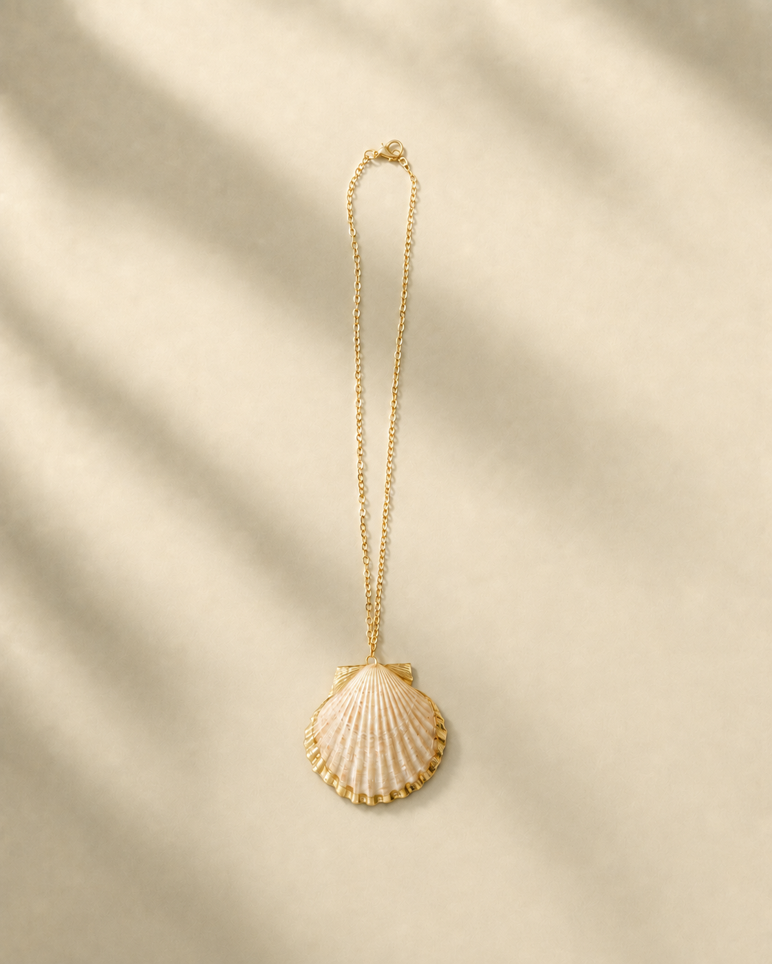The Stella Pendant