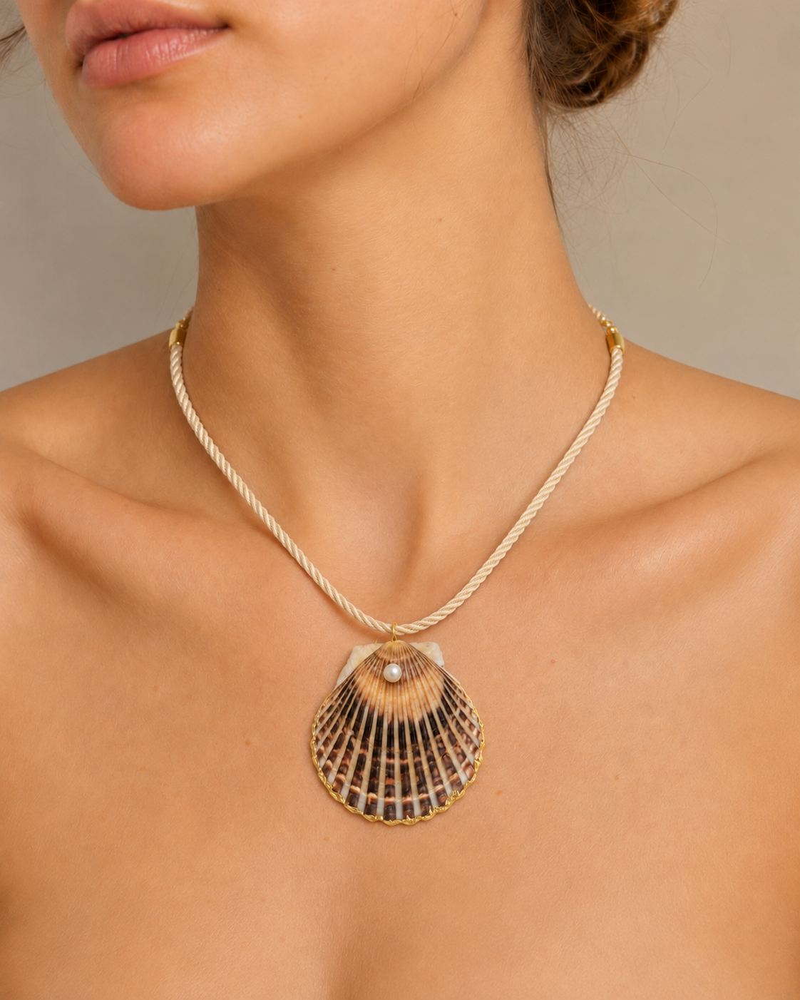 The Emma Pendant