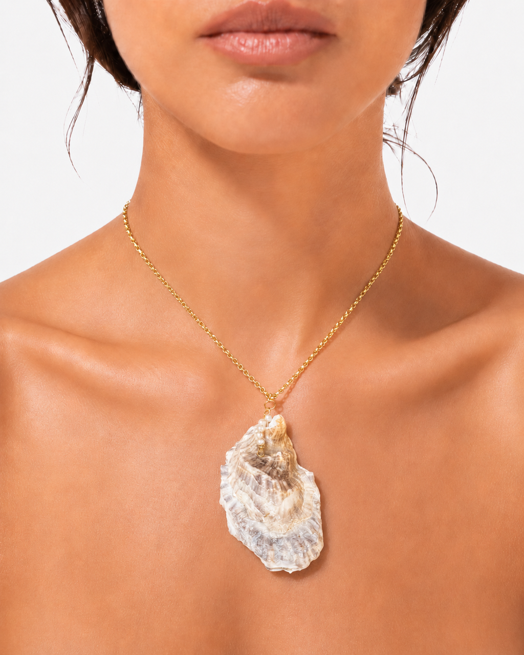 The Oyster Pendant